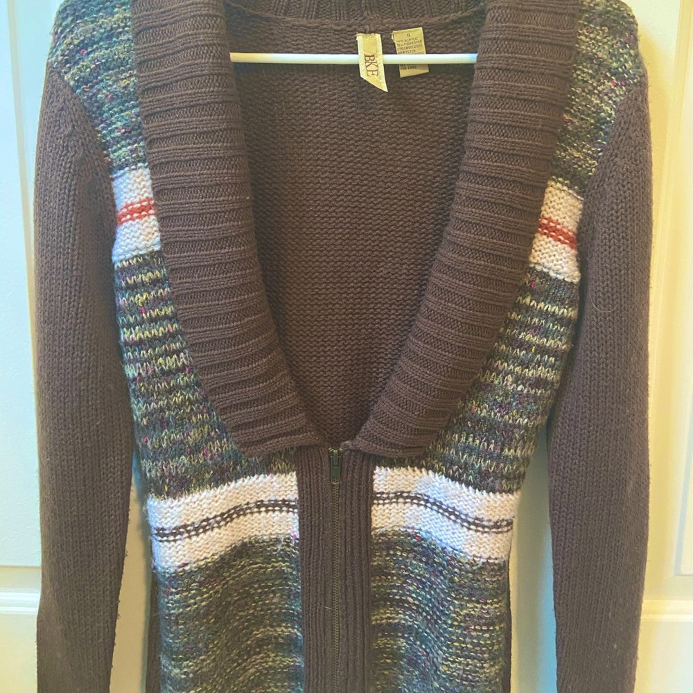 Brown Sweater with zipper